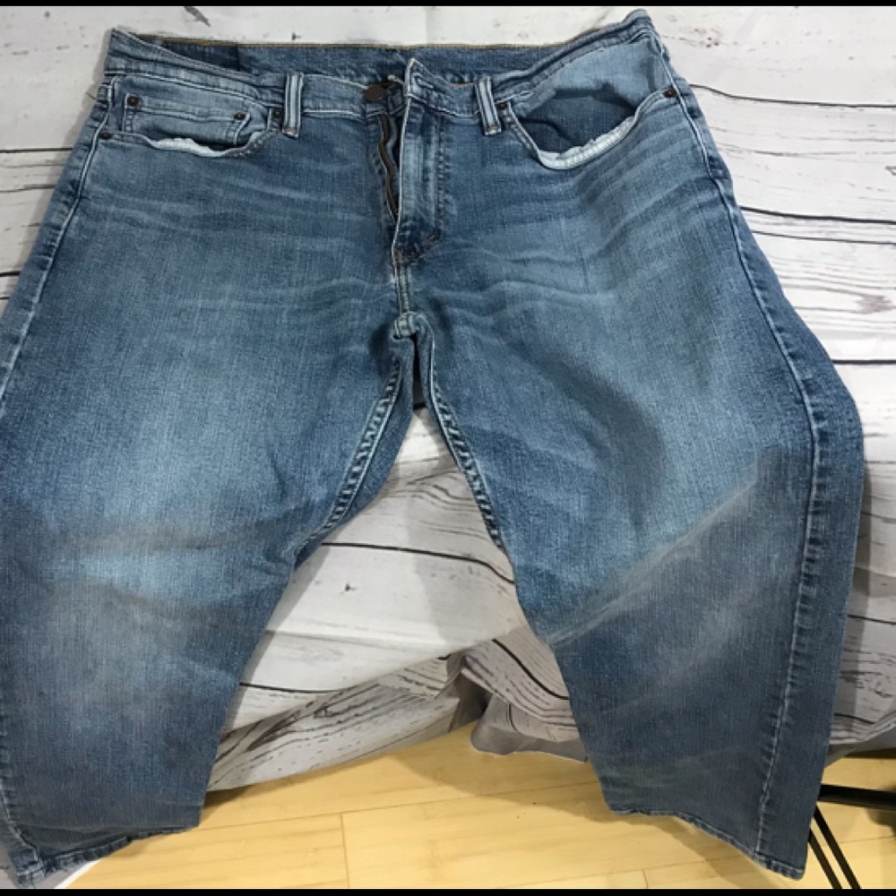Levi’s Men’s 505 36x30. Gently worn